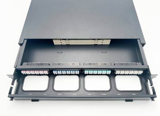1U Cores MTP MPO -LC پانل پیچ ODF نوع کششی برای 4 کاست با مدیریت کابل